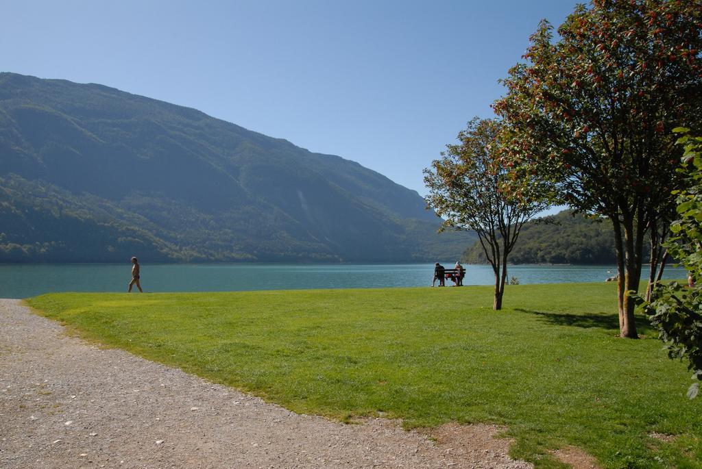 Alpenresort Belvedere Molveno Bagian luar foto